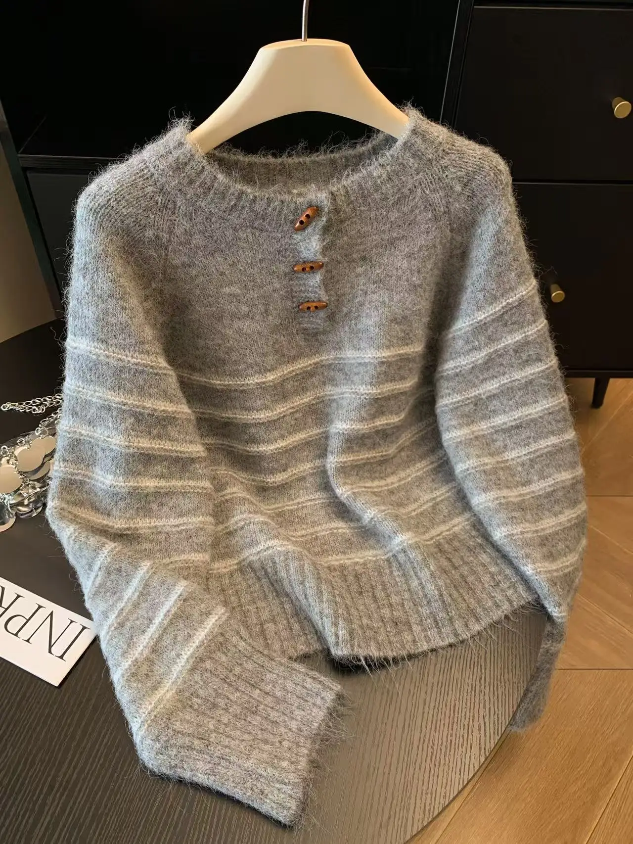 Autumn Winter Women's Striped  - Shirts ulasan dan harga